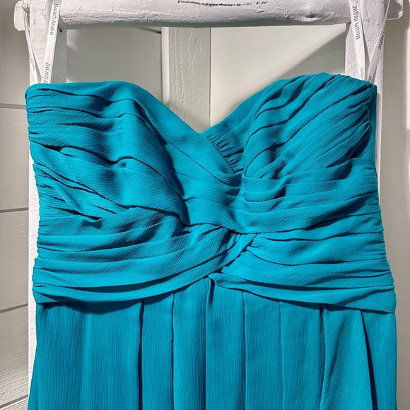 David's Bridal Strapless Emerald Green Dress - Picture 4 of 8